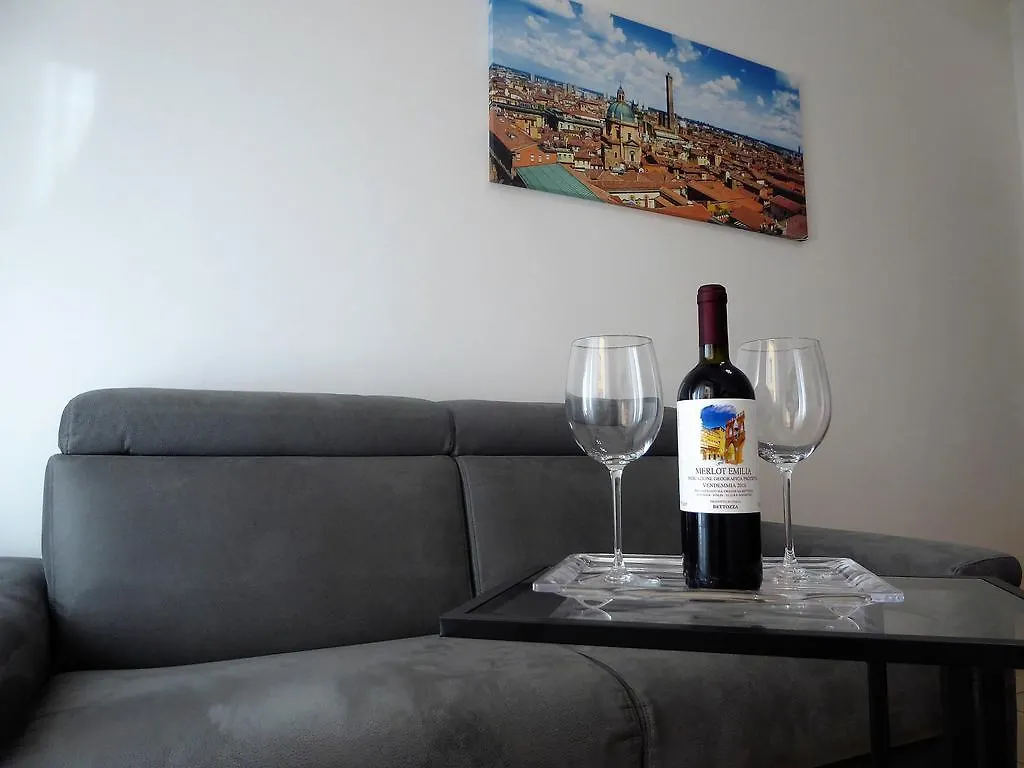 Apartment Montebello House Bologna Italy